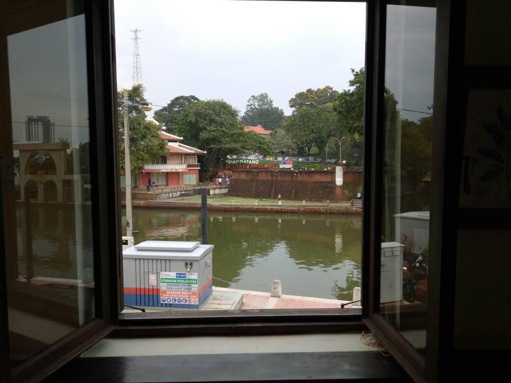 Hôtel Heeren House à Malacca Extérieur photo
